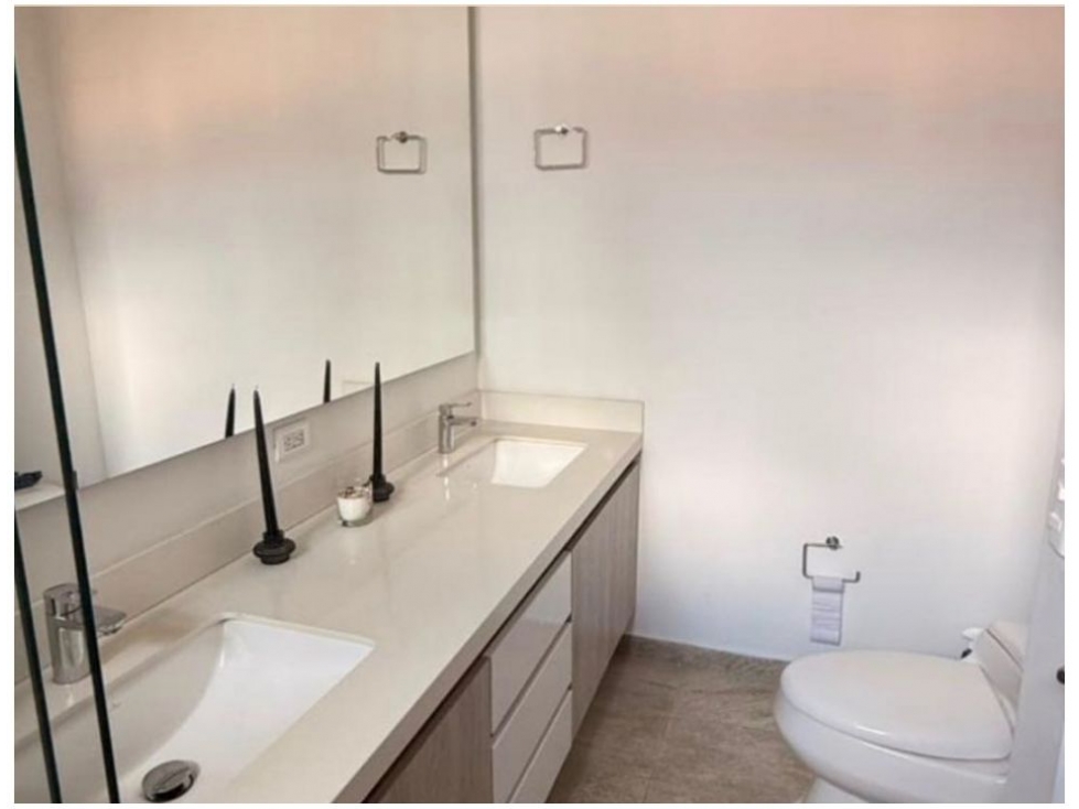 Apartamento en venta en Loma De Las Brujas, Envigado · foto 3 de 16