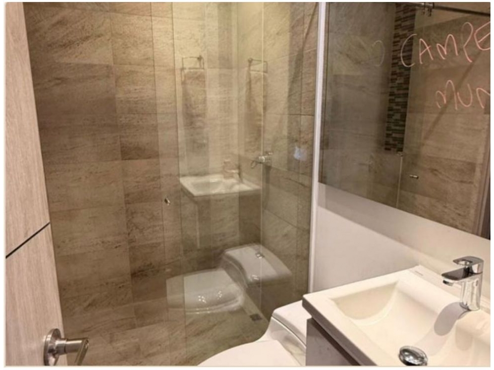 Apartamento en venta en Loma De Las Brujas, Envigado · foto 5 de 16