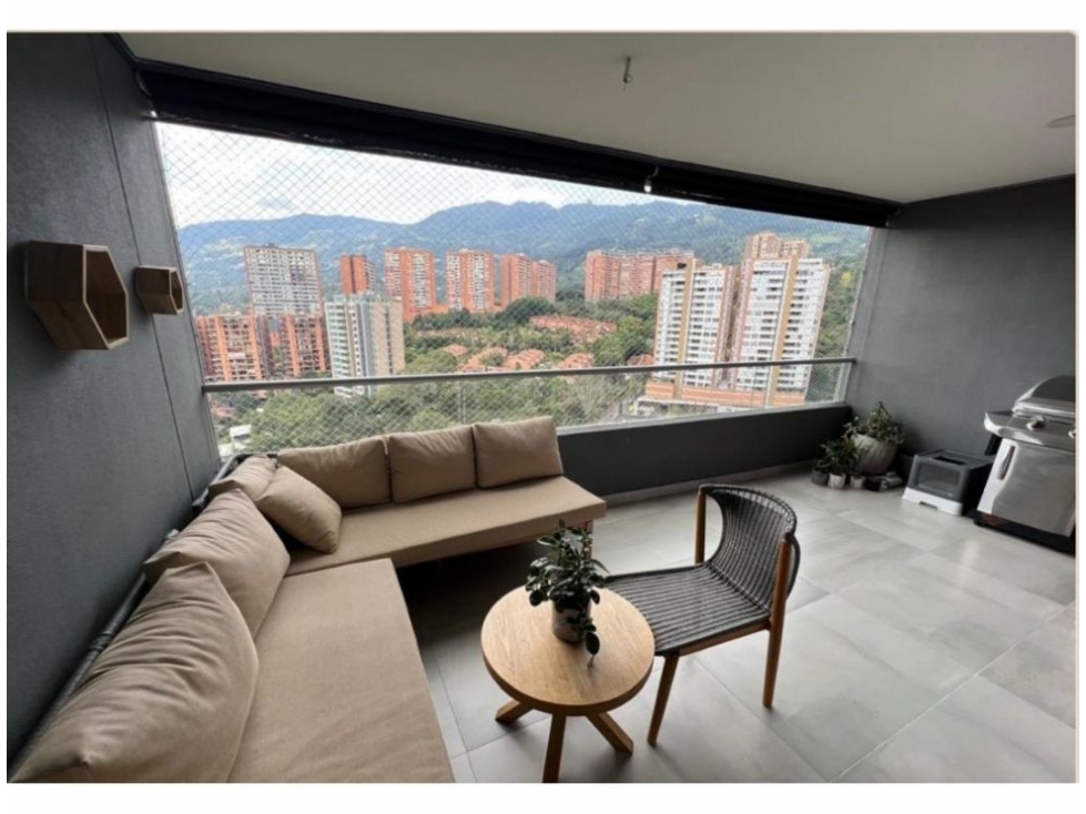 Apartamento en venta en Loma De Las Brujas, Envigado · foto 16 de 16
