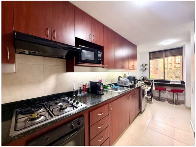 Apartamento de 3 alcobas en venta en El Poblado, Medellín, 110 m² · foto 12 de 24