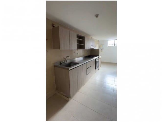 Apartamento de 3 alcobas en venta en Laureles, Medellín, 90 m² · foto 2 de 12