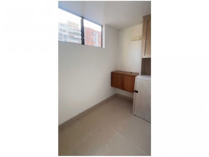 Apartamento de 3 alcobas en venta en Laureles, Medellín, 90 m² · foto 5 de 12