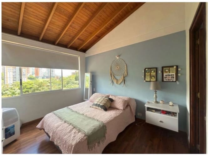 Casa de 3 alcobas en venta en Montessori, Envigado, 190 m² · foto 8 de 19