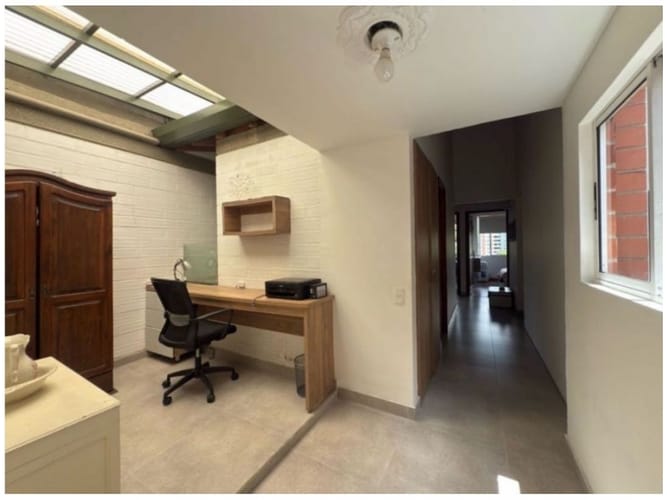 Casa de 3 alcobas en venta en Montessori, Envigado, 190 m² · foto 9 de 19