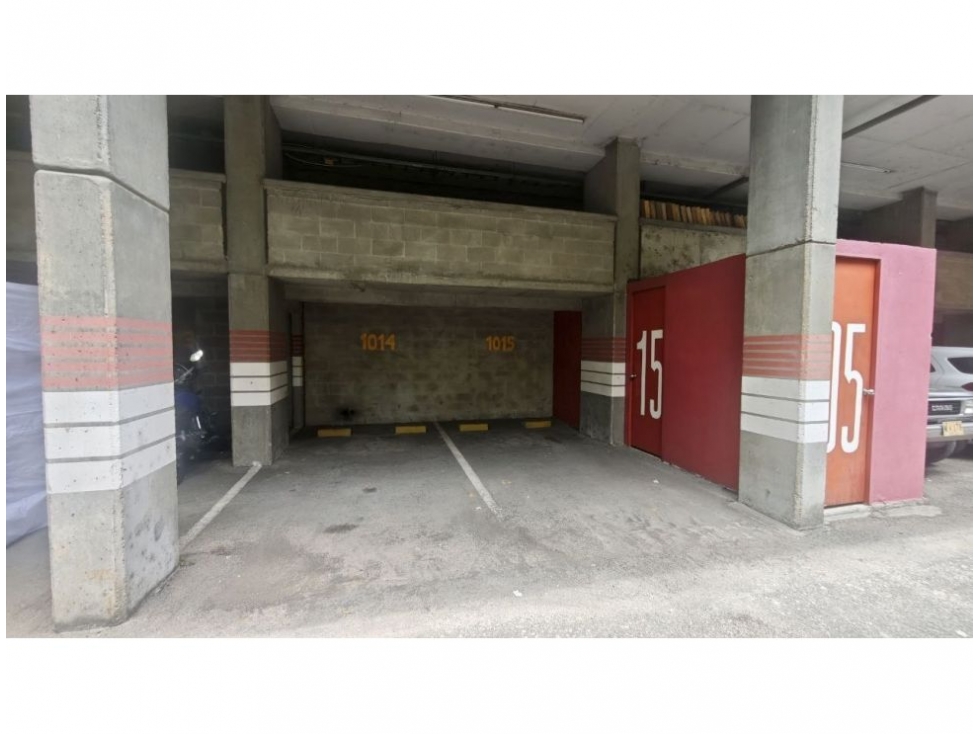 Apartamento en venta en Los Colores, Medellín · foto 5 de 24