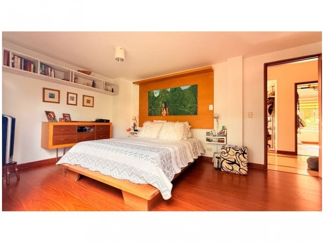 Casa de 4 alcobas en venta en La Sebastiana, Envigado, 189 m² · foto 12 de 24