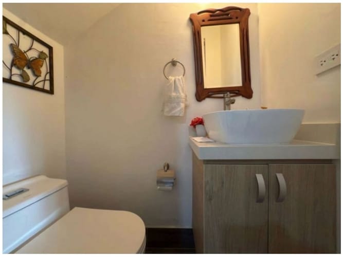 Casa de 3 alcobas en venta en Montessori, Envigado, 190 m² · foto 15 de 19