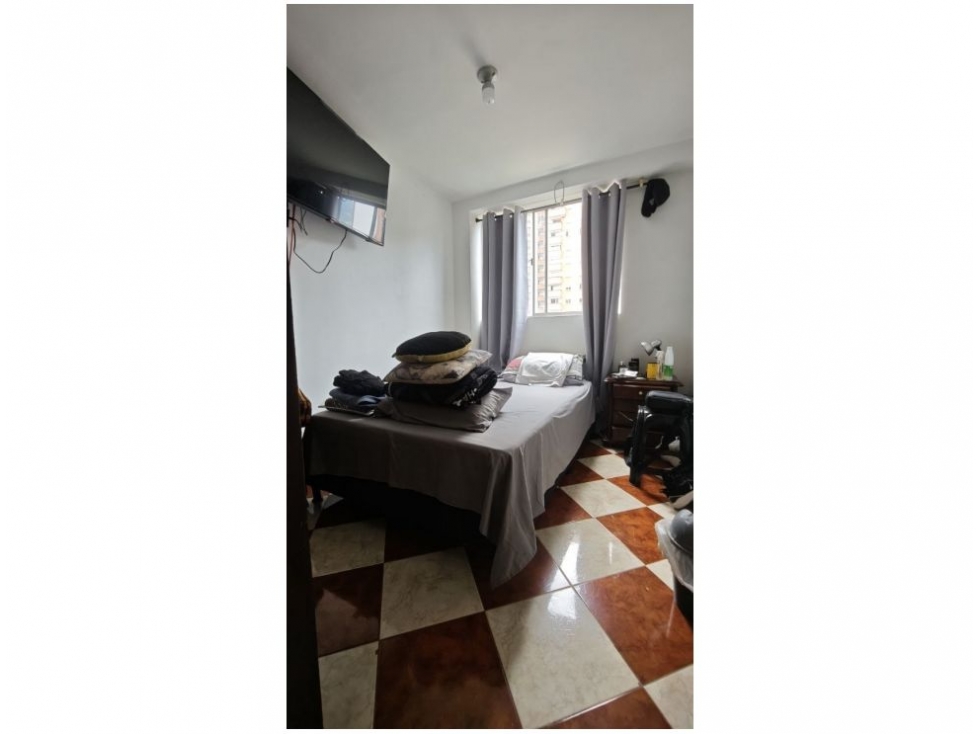 Apartamento en venta en Los Colores, Medellín · foto 13 de 24