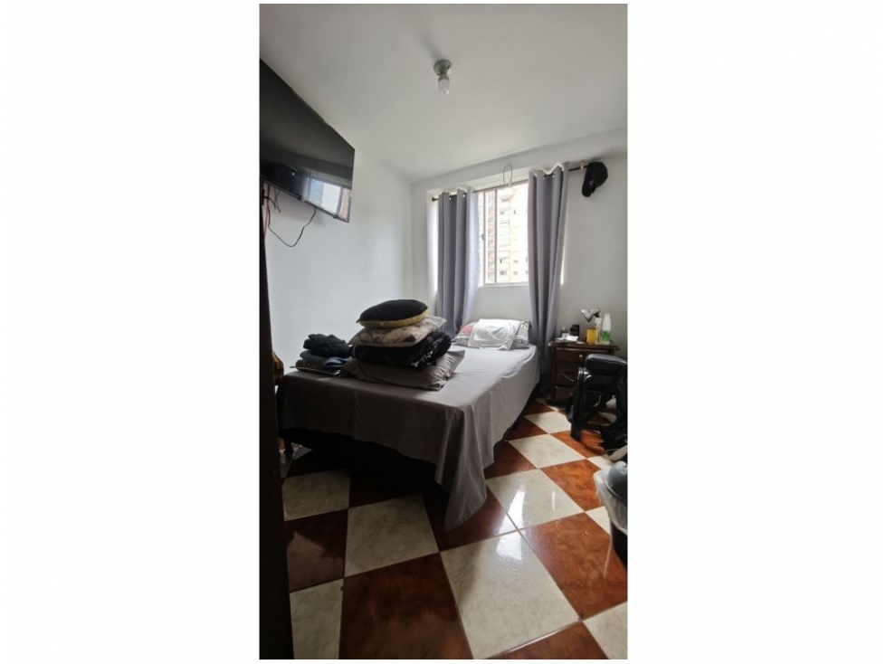 Apartamento en venta en Los Colores, Medellín · foto 14 de 24