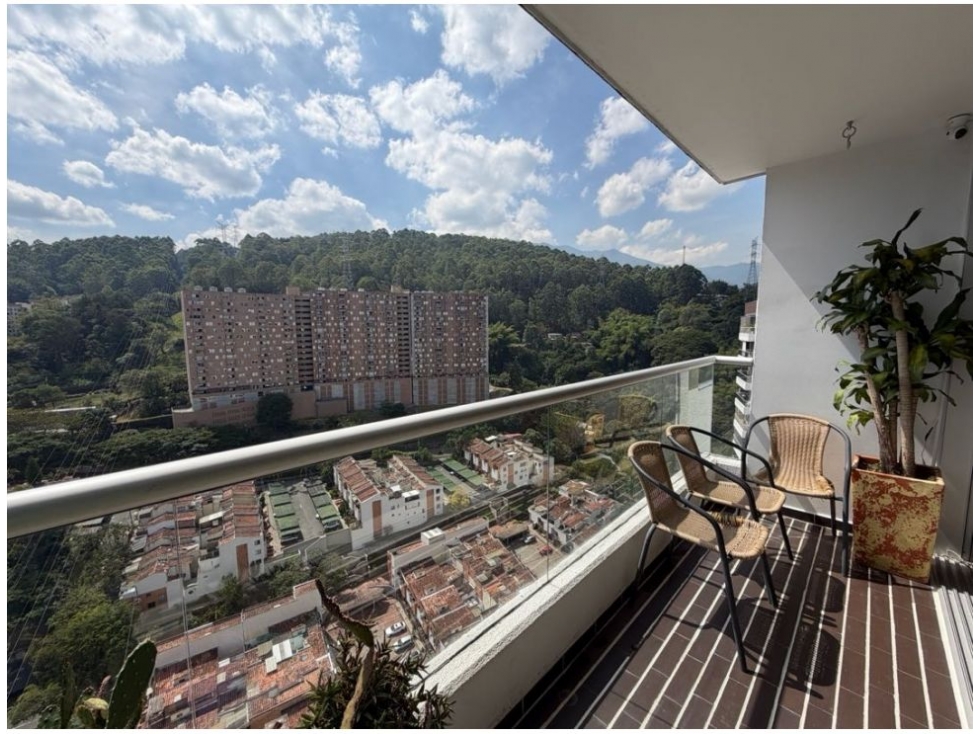 Apartamento en venta en Loma Del Indio, Medellín · foto 8 de 14
