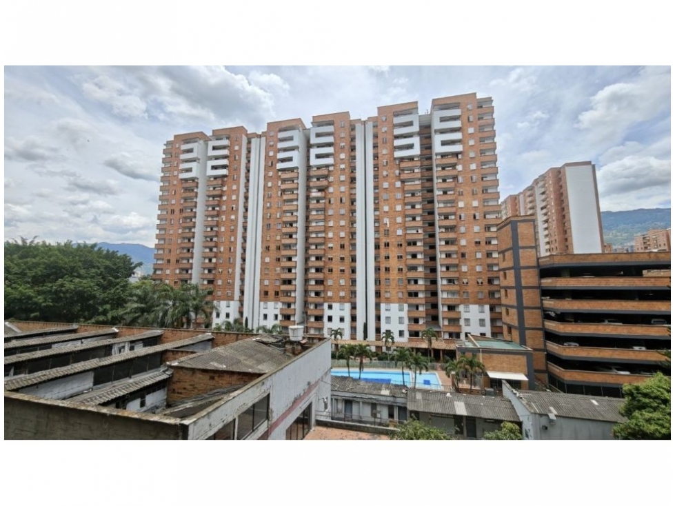 Apartamento en venta en Los Colores, Medellín · foto 18 de 24