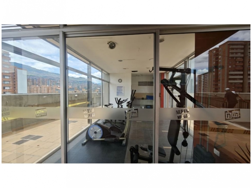 Apartamento en venta en Los Colores, Medellín · foto 21 de 24