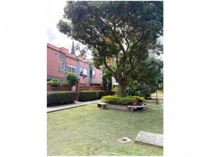 Casa de 4 alcobas en venta en Castropol, Medellín, 200 m² · foto 24 de 24