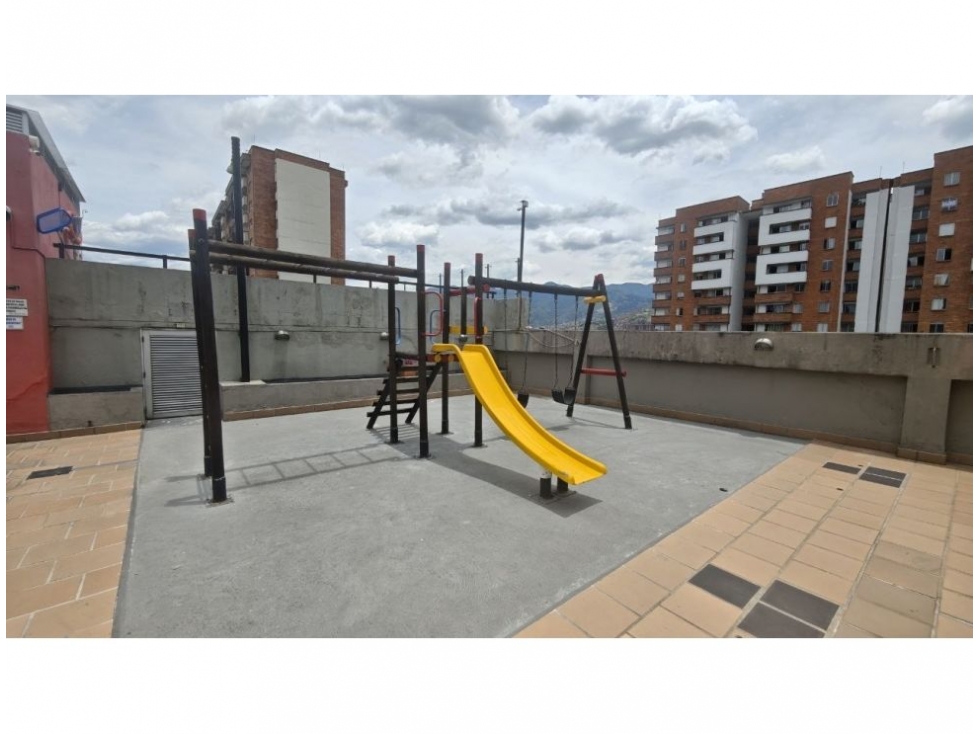 Apartamento en venta en Los Colores, Medellín · foto 22 de 24