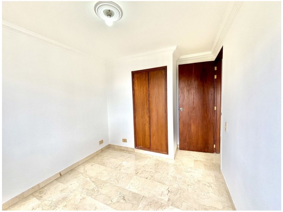 Apartamento en venta en El Poblado, Medellín · foto 17 de 24