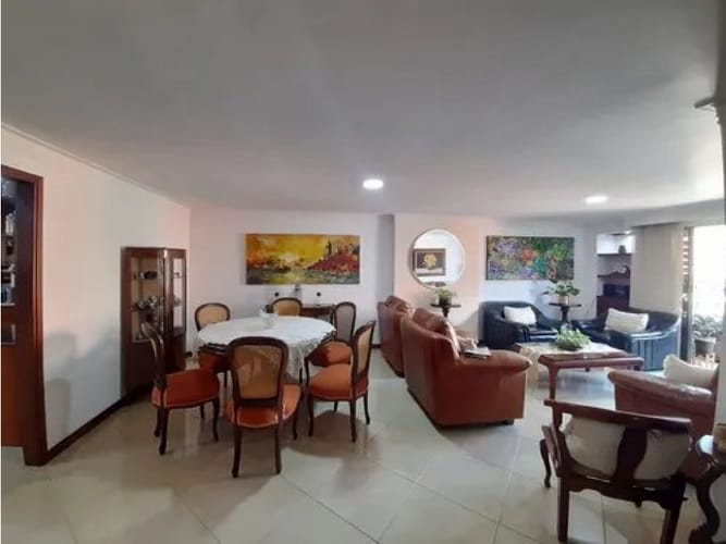 Apartamento de 3 alcobas en venta en Estadio, Medellín, 129 m² · foto 5 de 16