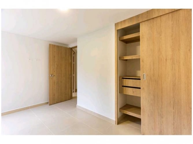 Apartamento de 3 alcobas en venta en Patio Bonito, Medellín, 78 m² · foto 11 de 17