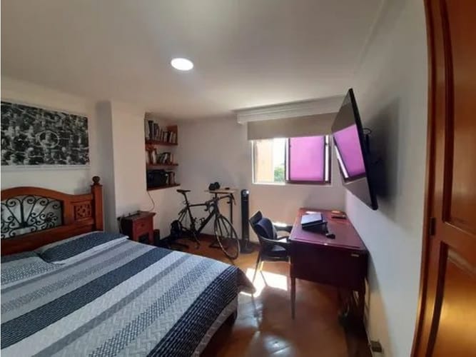 Apartamento de 3 alcobas en venta en Estadio, Medellín, 129 m² · foto 12 de 16