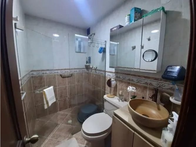 Apartamento de 3 alcobas en venta en Estadio, Medellín, 129 m² · foto 14 de 16