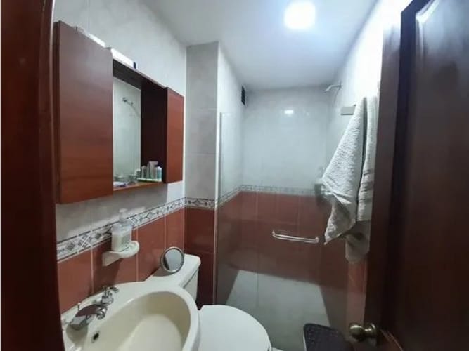 Apartamento de 3 alcobas en venta en Estadio, Medellín, 129 m² · foto 15 de 16