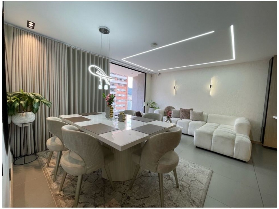 Apartamento en venta en Escobero, Envigado · foto 2 de 23