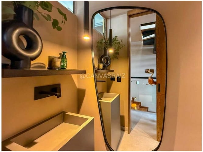 Casa de 3 alcobas en venta en Urbanización Las Cumbres, Envigado, 223 m² · foto 4 de 13
