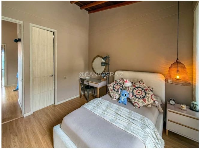 Casa de 3 alcobas en venta en Urbanización Las Cumbres, Envigado, 223 m² · foto 5 de 13
