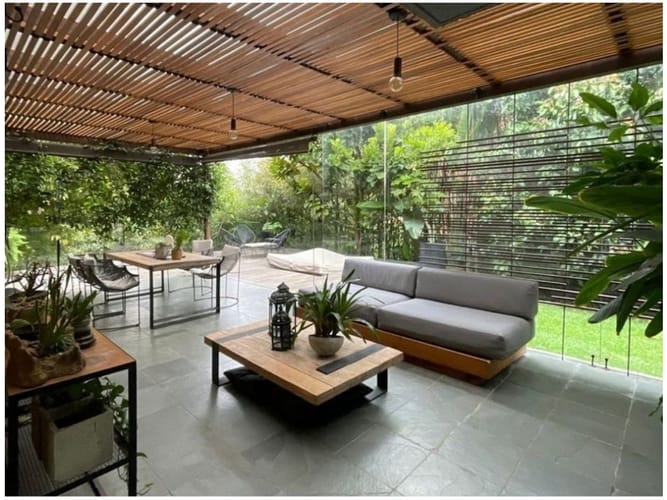Casa de 3 alcobas en venta en Loma Del Escobero, Envigado, 300 m² · foto 8 de 22