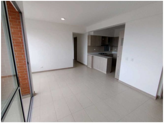 Apartamento de 3 alcobas en venta en San Agustin Suramerica, Rionegro, 77 m² · foto 1 de 19