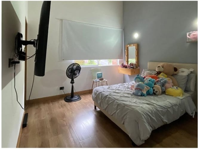 Casa de 3 alcobas en venta en Loma Del Escobero, Envigado, 300 m² · foto 15 de 22