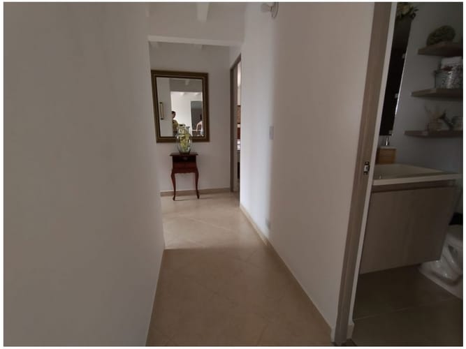 Apartamento de 3 alcobas en venta en El Rodeo, Medellín, 80 m² · foto 5 de 24