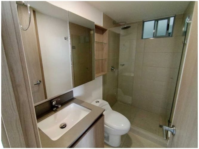 Apartamento de 3 alcobas en venta en San Agustin Suramerica, Rionegro, 77 m² · foto 10 de 19