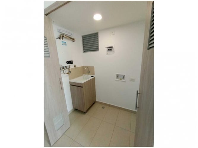 Apartamento de 3 alcobas en venta en San Agustin Suramerica, Rionegro, 77 m² · foto 13 de 19