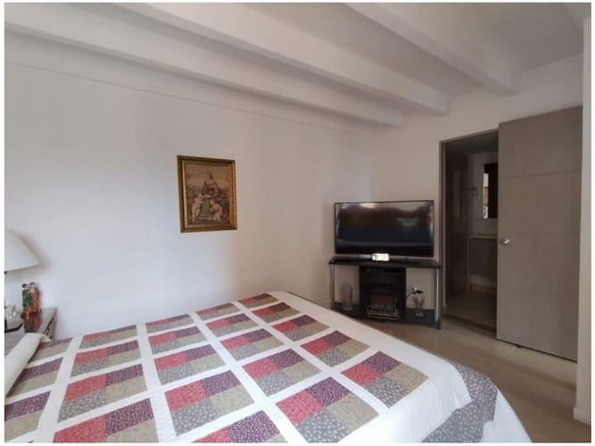 Apartamento de 3 alcobas en venta en El Rodeo, Medellín, 80 m² · foto 9 de 24