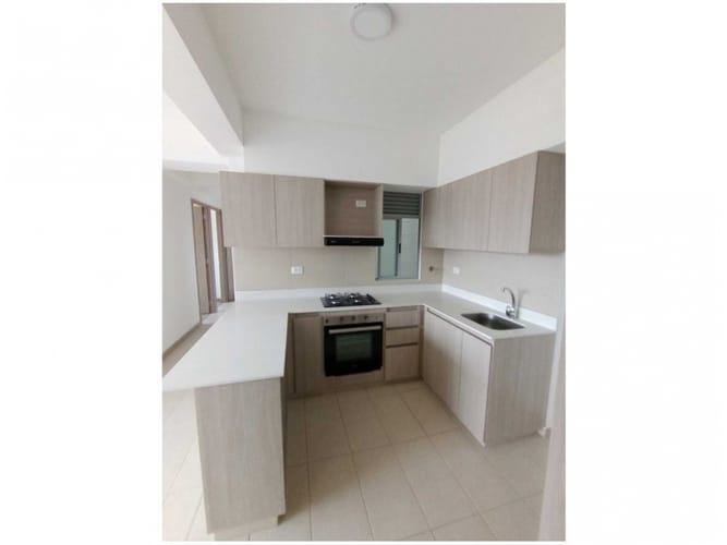 Apartamento de 3 alcobas en venta en San Agustin Suramerica, Rionegro, 77 m² · foto 14 de 19