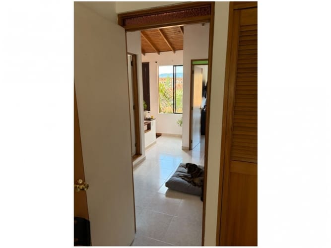 Casa de 3 alcobas en venta en El Dorado, Envigado, 135 m² · foto 2 de 24