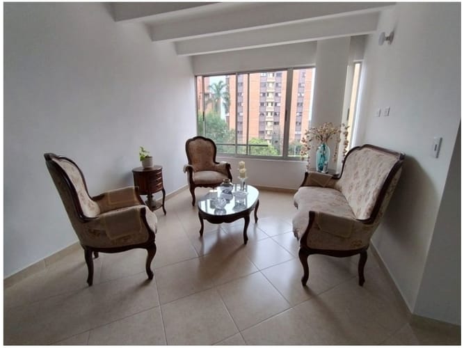Apartamento de 3 alcobas en venta en El Rodeo, Medellín, 80 m² · foto 10 de 24