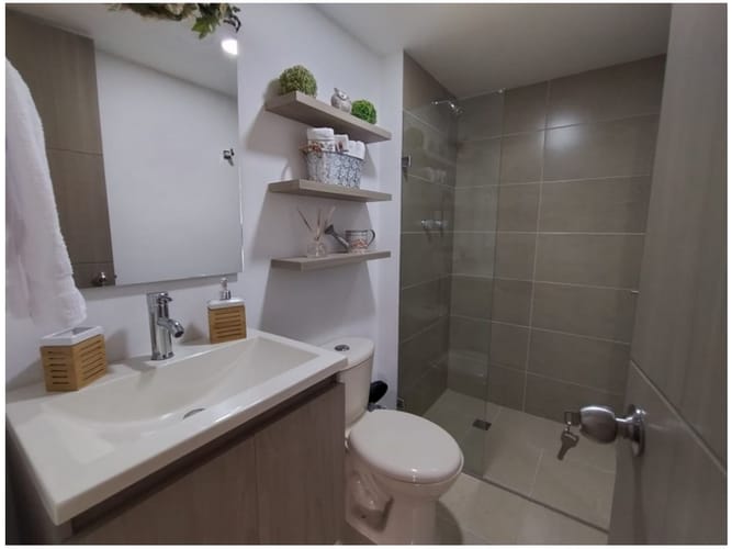 Apartamento de 3 alcobas en venta en El Rodeo, Medellín, 80 m² · foto 11 de 24