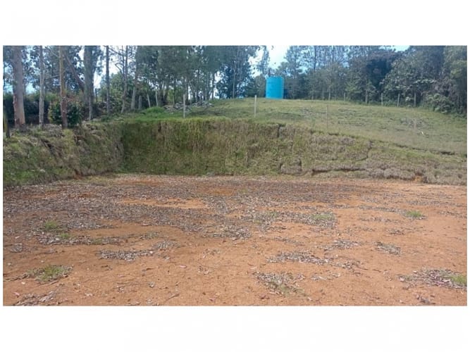 Lote en venta en Guarne, 9436 m² · foto 7 de 7