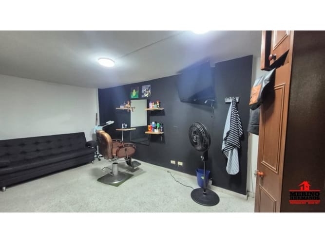 Casa de 3 alcobas en venta en Los Naranjos, Itagüí, 85 m² · foto 7 de 17