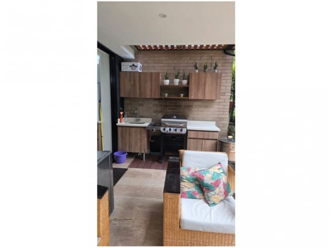 Casa de 4 alcobas en venta en Escobero, Envigado, 224 m² · foto 9 de 24