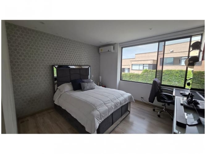 Casa de 4 alcobas en venta en Escobero, Envigado, 224 m² · foto 16 de 24