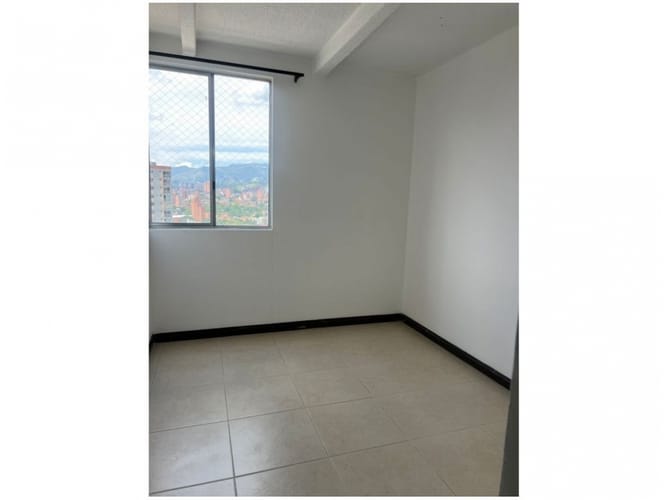 Apartamento en venta en Calasanz Parte Alta, Medellín · foto 5 de 20