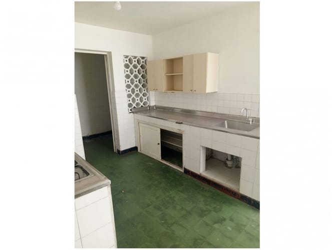Casa de 6 alcobas en venta en Florida Nueva, Medellín, 322 m² · foto 6 de 6