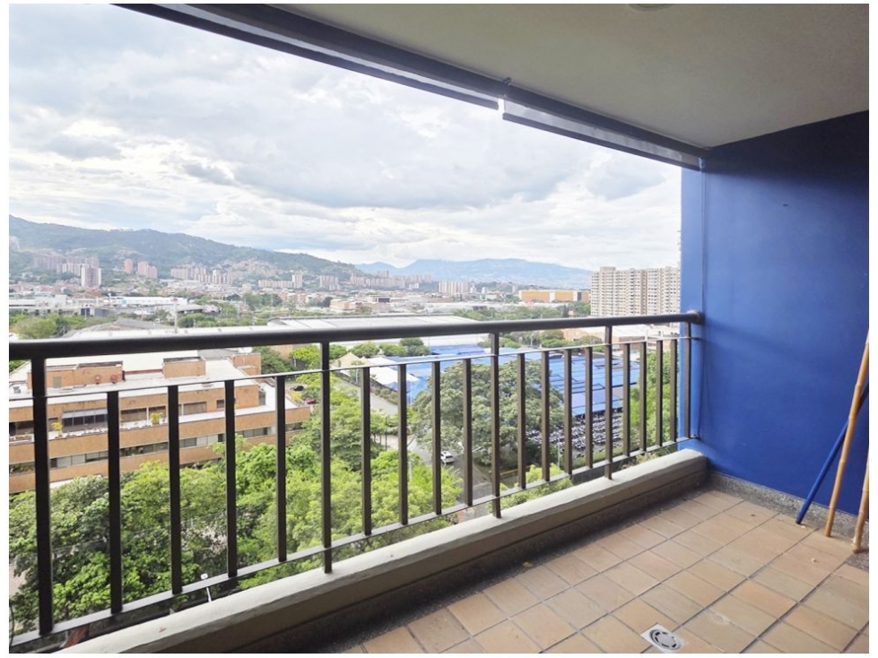 Apartamento en venta en El Portal, Envigado · foto 4 de 18
