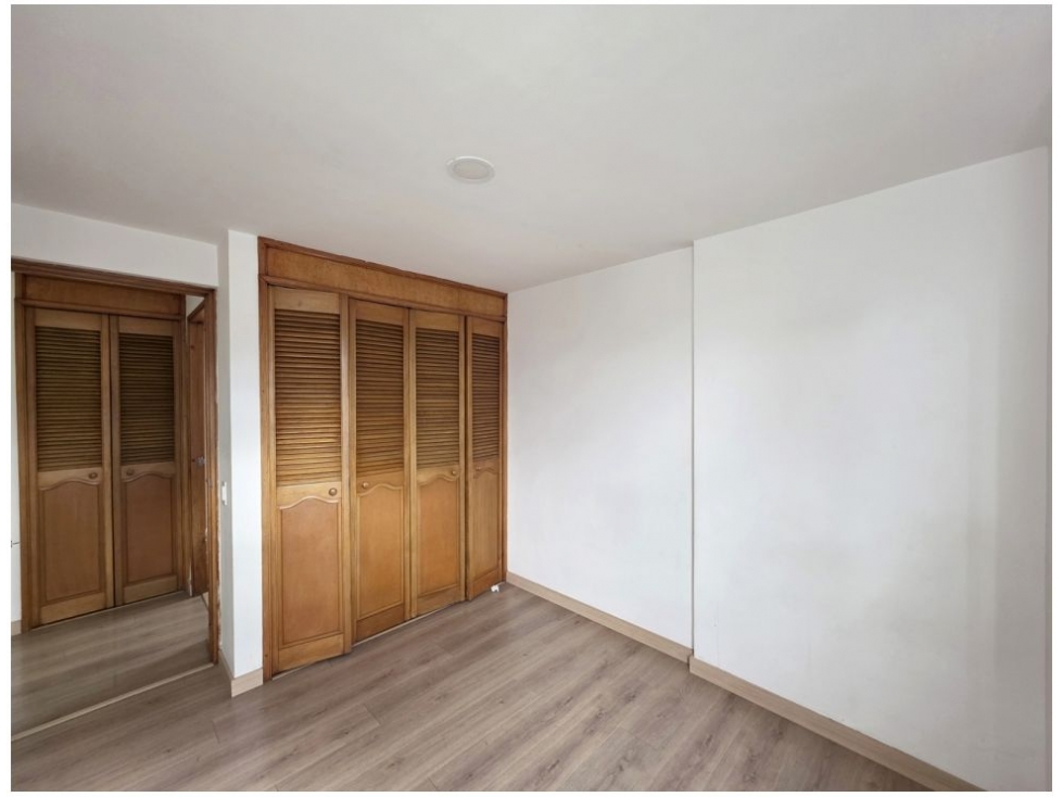Apartamento en venta en El Portal, Envigado · foto 16 de 18