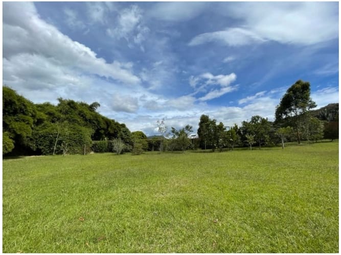 Lote en venta en Cabeceras De Llanogrande, Rionegro, 3200 m² · foto 15 de 17