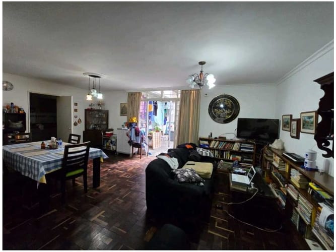 Casa de 7 alcobas en venta en Estadio, Medellín, 362 m² · foto 5 de 16