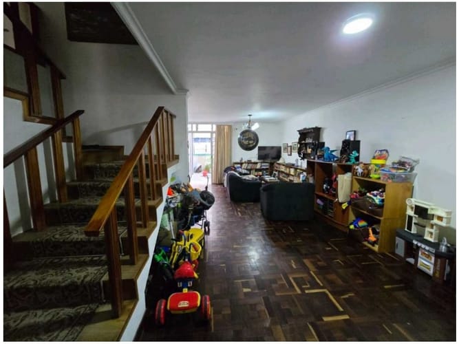 Casa de 7 alcobas en venta en Estadio, Medellín, 362 m² · foto 6 de 16