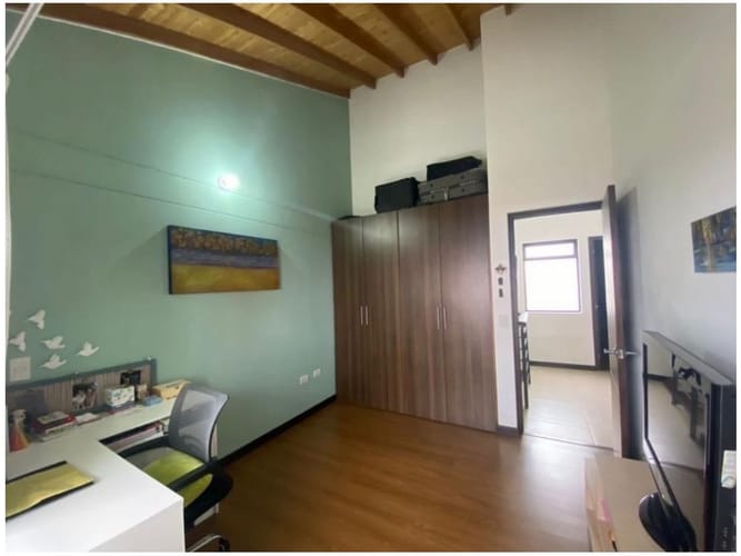 Casa de 3 alcobas en venta en La Ceja, 124 m² · foto 13 de 16